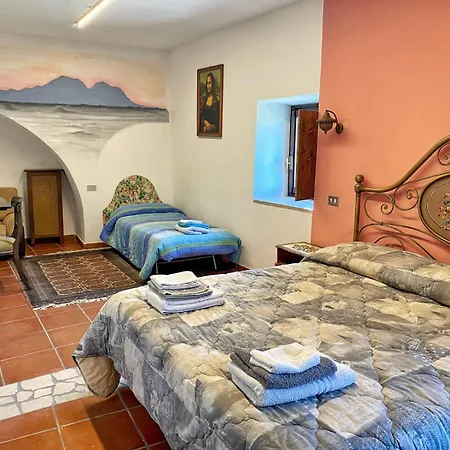 Hotel Collis Petri Relais *