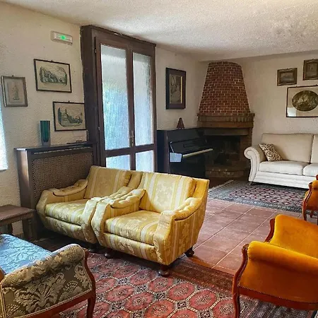Hotel Collis Petri Relais