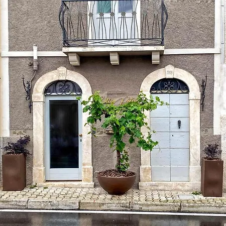 Hotel Collis Petri Relais *